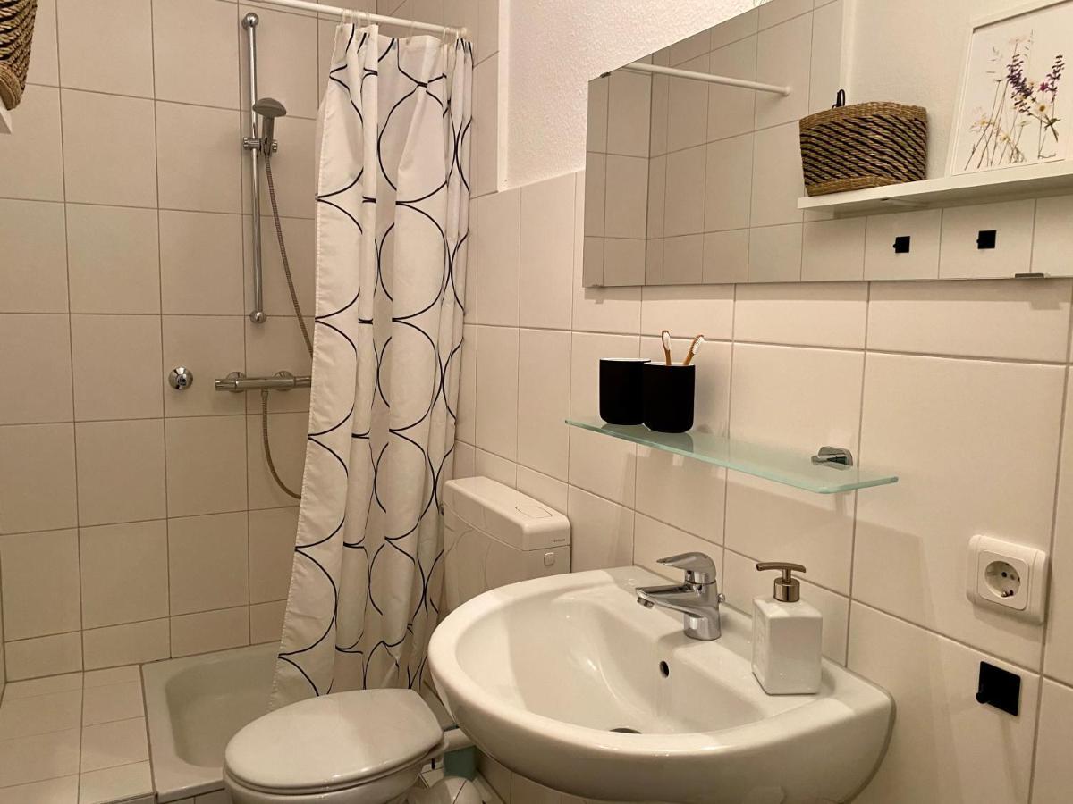 Zentrumsnahe Schoene Altbauwohnung Bis 4 Personen فلنسبورغ المظهر الخارجي الصورة